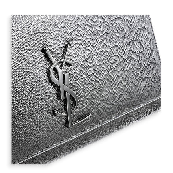 Kate Black Wallet On Chain in Calfskin, Monochrome hardware