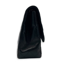 Classic Single Flap Jumbo Black Shoulder Bag in Lambskin, Silver hardware