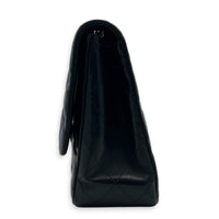 Classic Single Flap Jumbo Black Shoulder Bag in Lambskin, Silver hardware