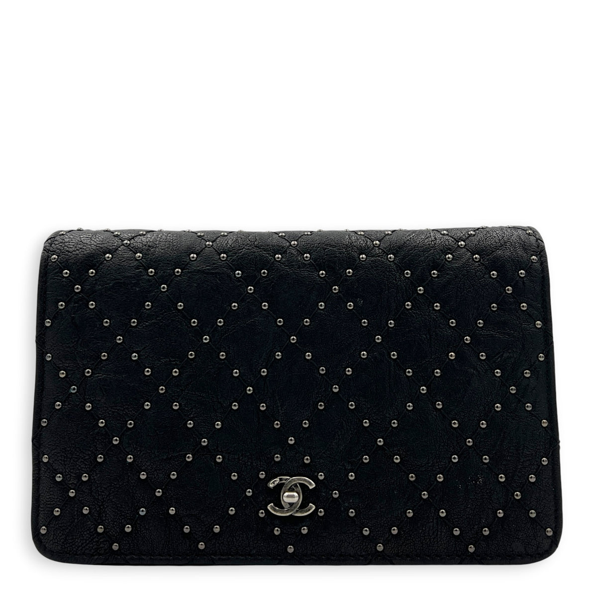 CC Studs Wallet On Chain Black in Calfskin, Silver hardware