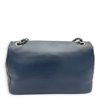 Timeless CC Shoulder Bag Navy in Caviar Leather, Silver hardware