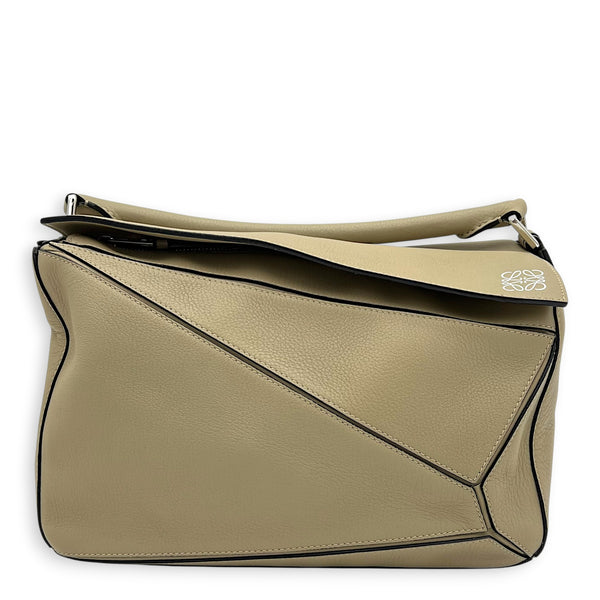Puzzle Shoulder Bag Medium Beige in Calfskin, Silver hardware