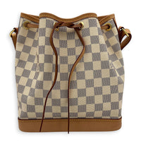 Noe Bucket Bag White in Coated Canvas, Gold hardware