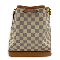 Noe Bucket Bag White in Coated Canvas, Gold hardware
