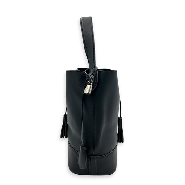NN14 Bucket Bag GM Black in Nuance, Silver hardware