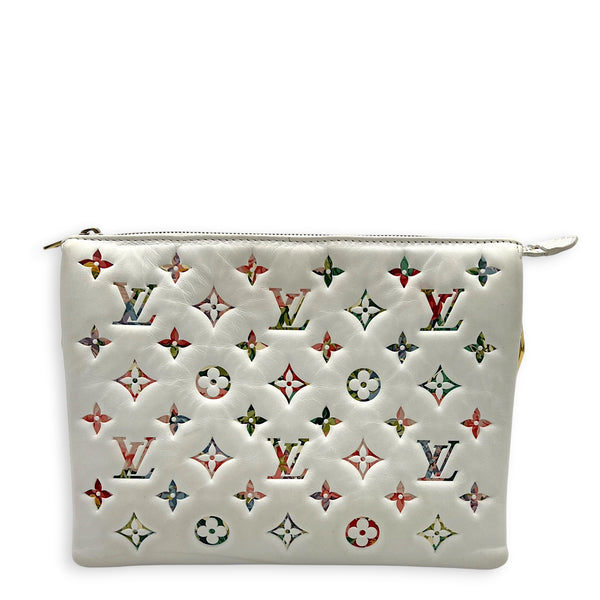 Coussin Crossbody Bag PM White in Lambskin, Gold hardware