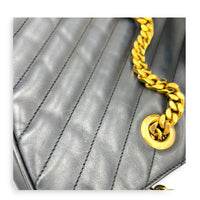 Shopping Black Tote Bag in Calfskin, Gold hardware