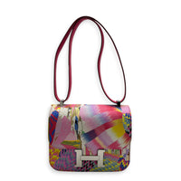 Constance 24 Rose Mexico Swift and Marble Silk Shoulder Bag in Marble Silk, Palladium hardware