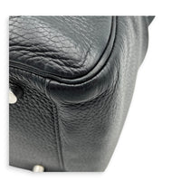 Lindy 30 Black Shoulder Bag in Clemence, Palladium hardware