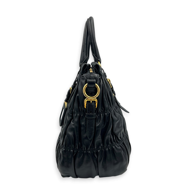 Gaufre Top Handle Bag Nero in Nappa Leather, Gold hardware
