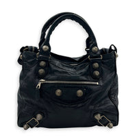 Vero Giant Stud Black Top Handle Bag in Calfskin,  hardware