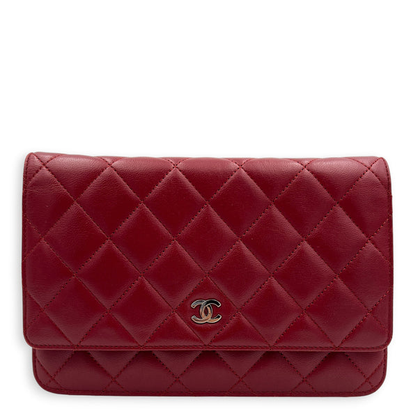 CC Red Wallet On Chain in Lambskin, Silver hardware
