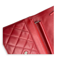 CC Red Wallet On Chain in Lambskin, Silver hardware