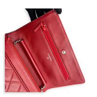 CC Red Wallet On Chain in Lambskin, Silver hardware