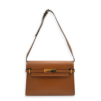 Manhattan Shoulder Bag Medium Tan in Calfskin, Gold hardware