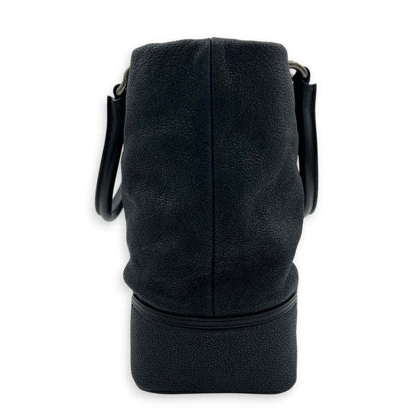 CC Tote Bag Black in Calfskin, Gunmetal hardware