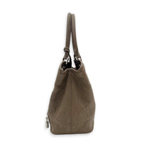 Mahina Shoulder Bag Grey in Mahina Leather, Silver hardware