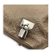 Mahina Shoulder Bag Grey in Mahina Leather, Silver hardware