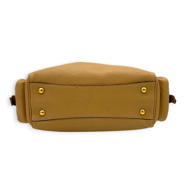 Logo Tote Bag Beige in Calfskin, Gold hardware
