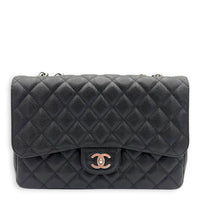 Classic Flap Shoulder Bag Medium Black in Caviar Leather, Silver hardware