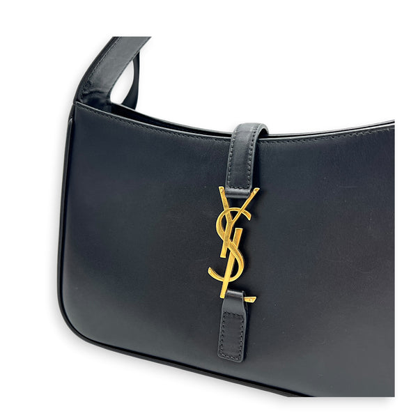 Le 5 A 7 Shoulder Bag Black in Calfskin, Gold hardware