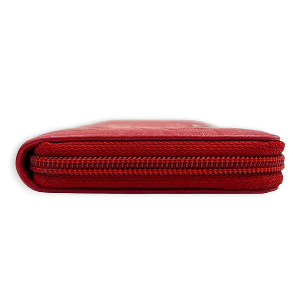 Camelia Wallet Long Red in Lambskin, Silver hardware