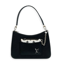 Marelle Black Shoulder Bag in Epi Leather, Silver hardware