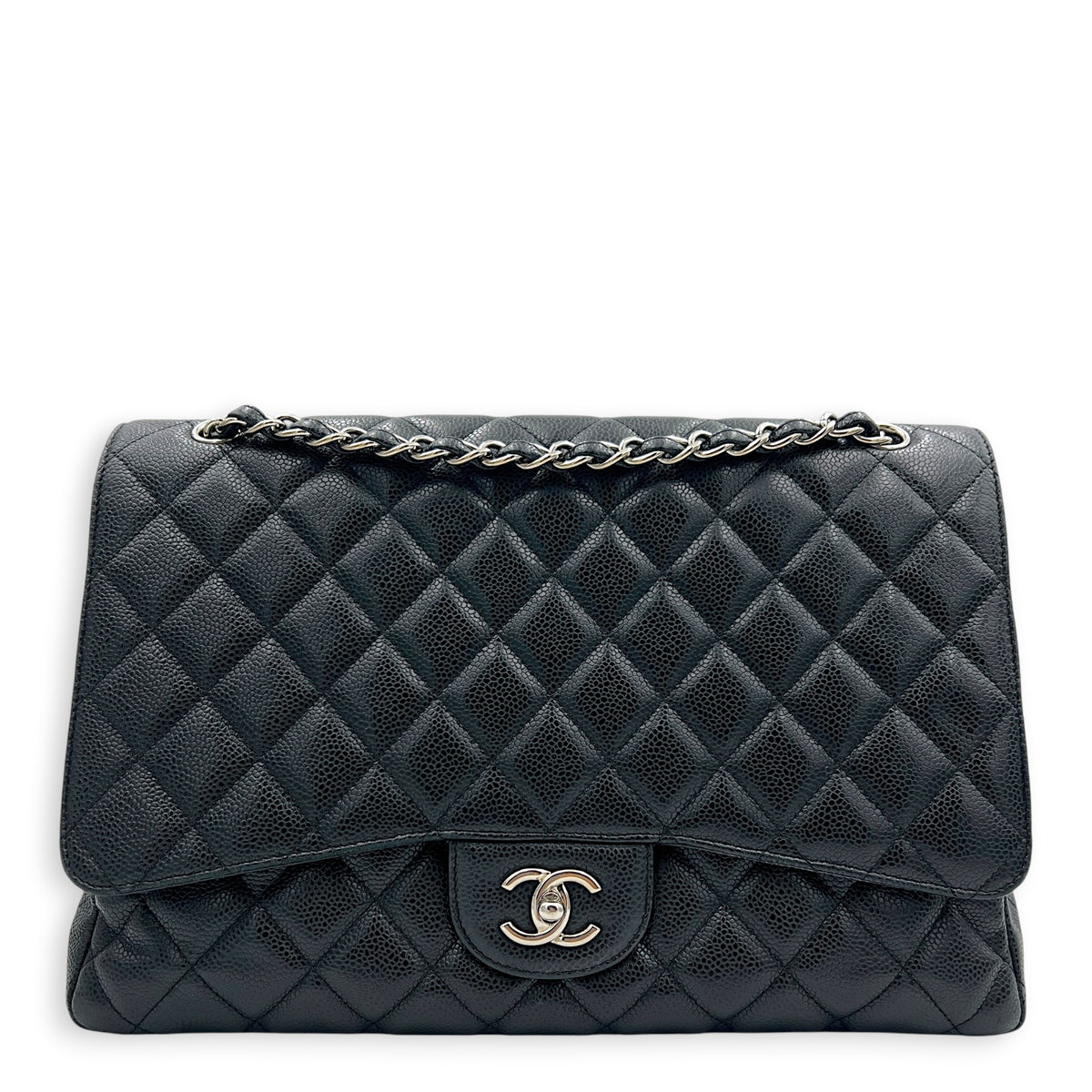 Classic Shoulder Bag Single Flap Maxi Black in Caviar Leather, Silver hardware