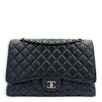 Classic Shoulder Bag Single Flap Maxi Black in Caviar Leather, Silver hardware