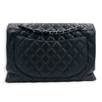 Classic Shoulder Bag Single Flap Maxi Black in Caviar Leather, Silver hardware