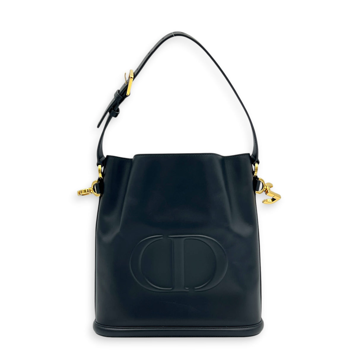 C'est Bucket Bag Medium Black in Calfskin, Gold hardware
