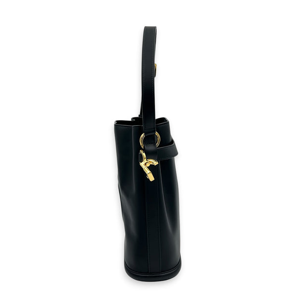 C'est Bucket Bag Medium Black in Calfskin, Gold hardware