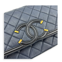 CC Filigree Shoulder Bag Medium Navy in Caviar Leather, Gold hardware