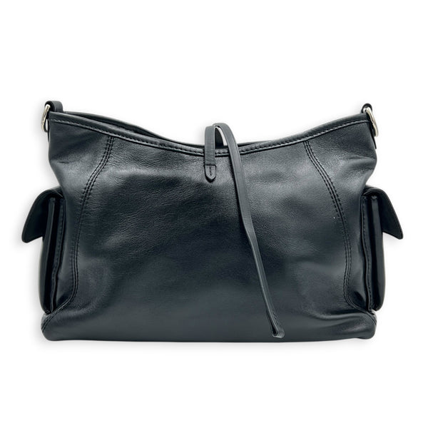 Carryall Shoulder Bag Cargo Vibe Black in Calfskin, Silver hardware