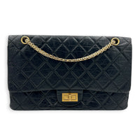 2.55 Noir Shoulder Bag in Calfskin, Gold hardware