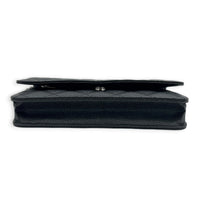 CC Wallet On Chain Black in Caviar Leather, Silver hardware