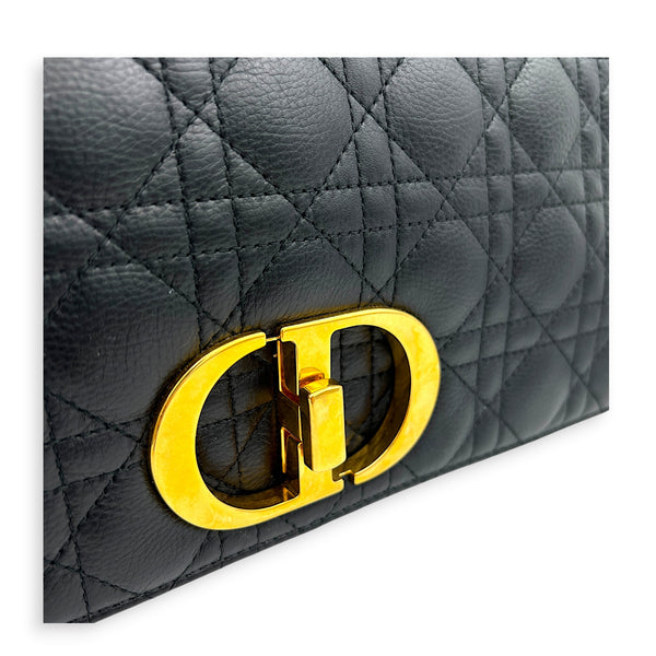 Caro Shoulder Bag Large Black in Calfskin, Gold hardware