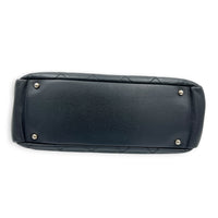 Timeless CC Black Shoulder Bag in Caviar Leather, Silver hardware