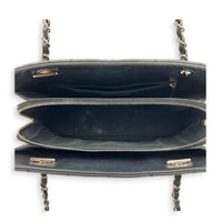 Timeless CC Black Shoulder Bag in Caviar Leather, Silver hardware