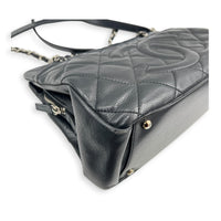 Timeless CC Black Shoulder Bag in Caviar Leather, Silver hardware