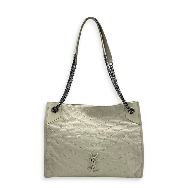 Niki Tote Bag Medium White in Calfskin, Silver hardware