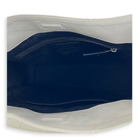 Niki Tote Bag Medium White in Calfskin, Silver hardware