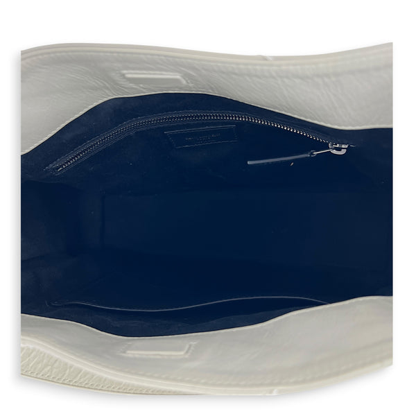 Niki Tote Bag Medium White in Calfskin, Silver hardware