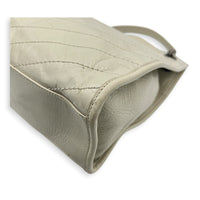 Niki Tote Bag Medium White in Calfskin, Silver hardware