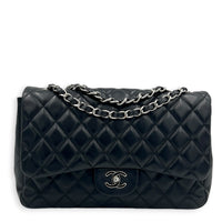 Classic Single Flap Jumbo Black Shoulder Bag in Lambskin, Silver hardware