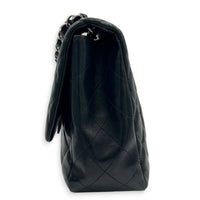 Classic Single Flap Jumbo Black Shoulder Bag in Lambskin, Silver hardware