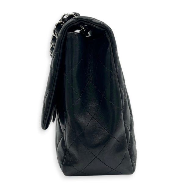 Classic Single Flap Jumbo Black Shoulder Bag in Lambskin, Silver hardware