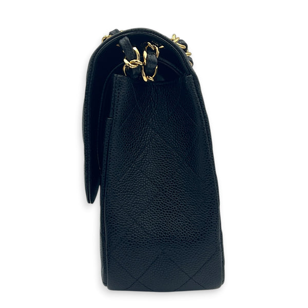 Classic Double Flap Shoulder Bag Jumbo Black in Caviar Leather, Gold hardware