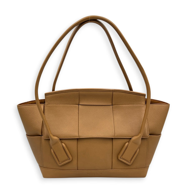 Arco Brown Shoulder Bag in Calfskin,  hardware