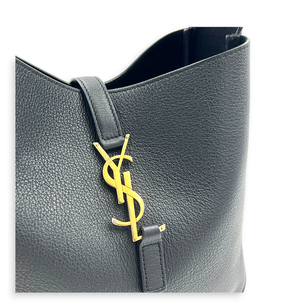 Le 5 A 7 Small Black Shoulder Bag in Cowhide Leather, Gold hardware